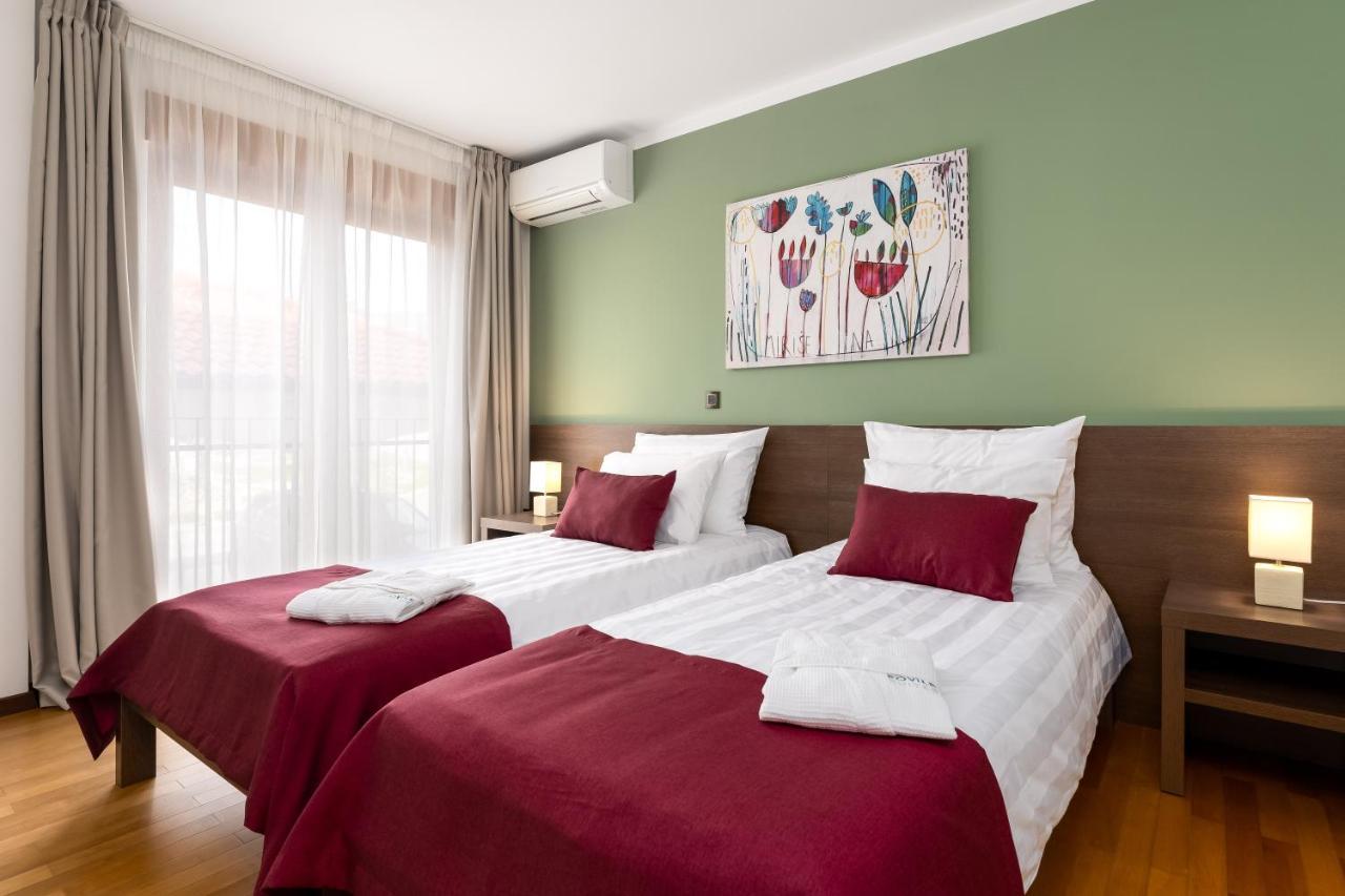 Povile Suites Экстерьер фото