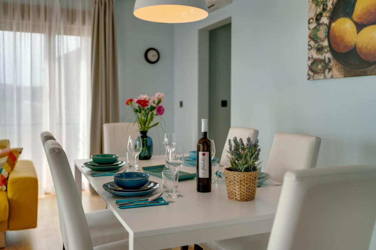 Povile Suites Экстерьер фото