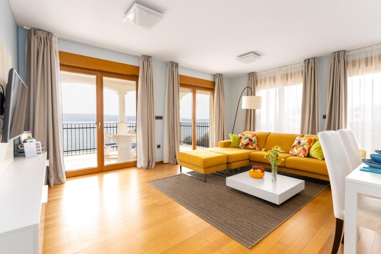 Povile Suites Экстерьер фото